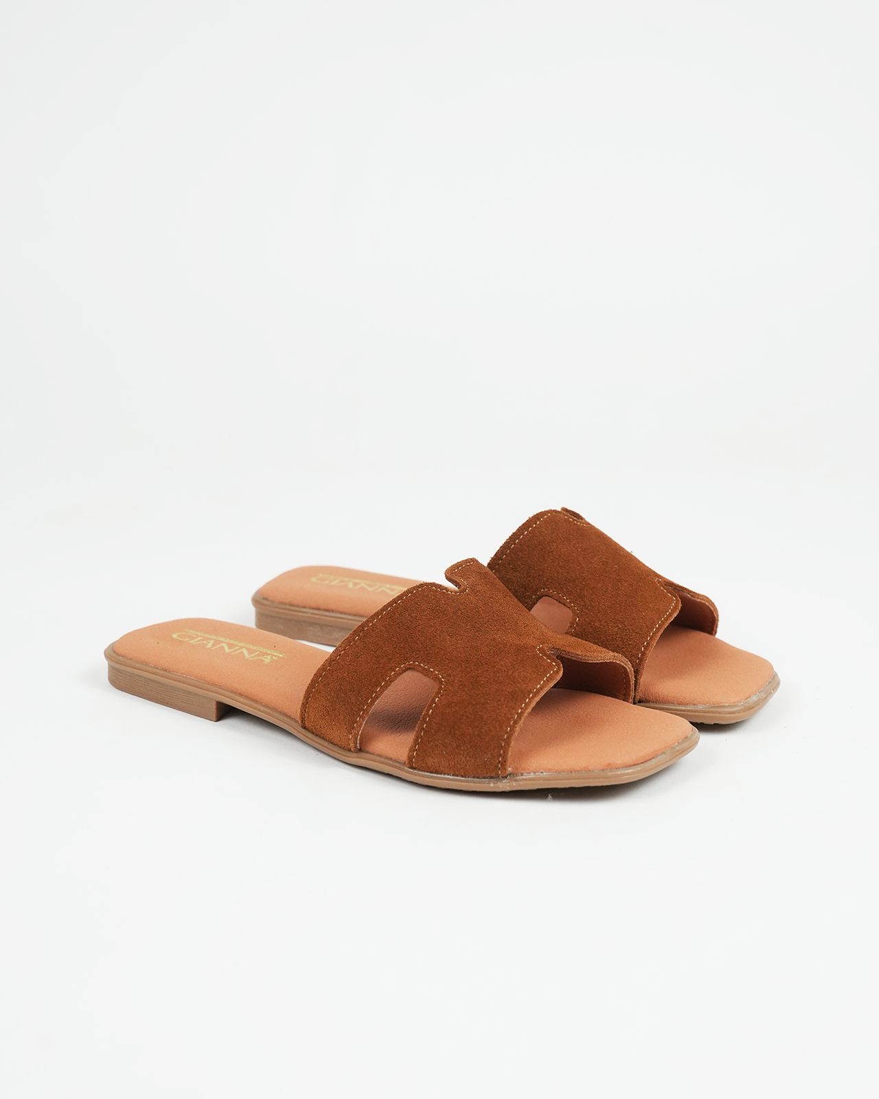 Chinelo Gianna