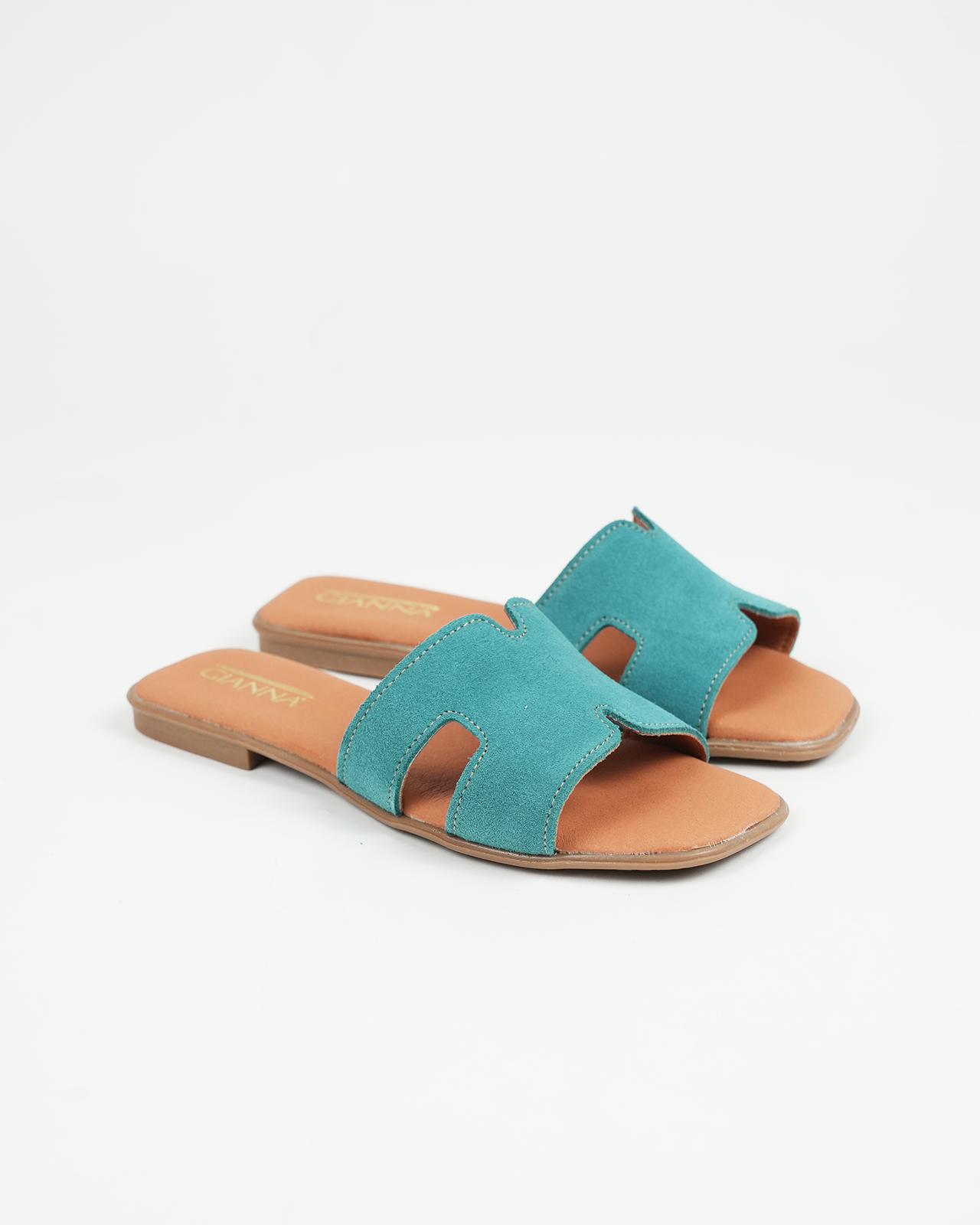 Chinelo Gianna