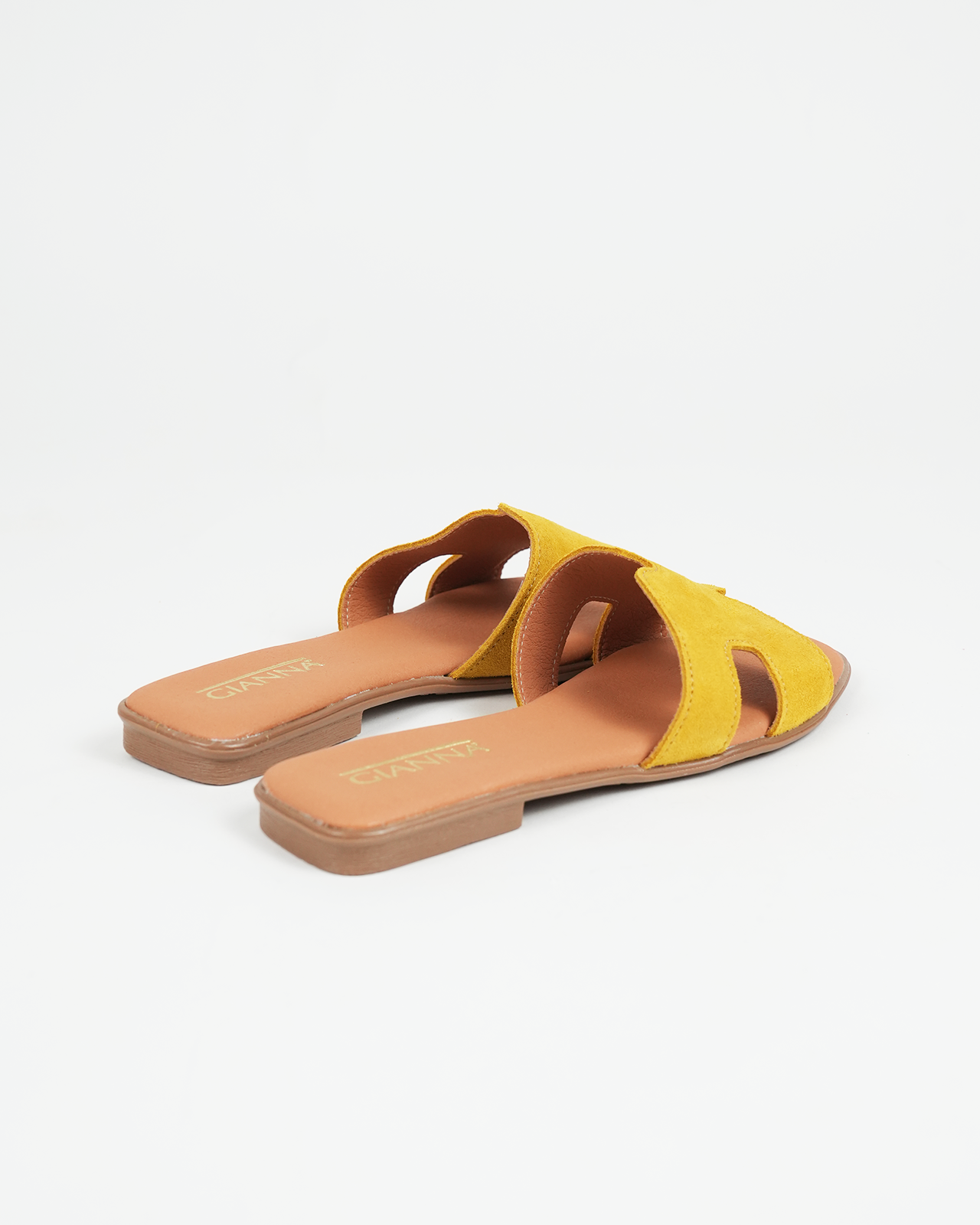 Chinelo Gianna