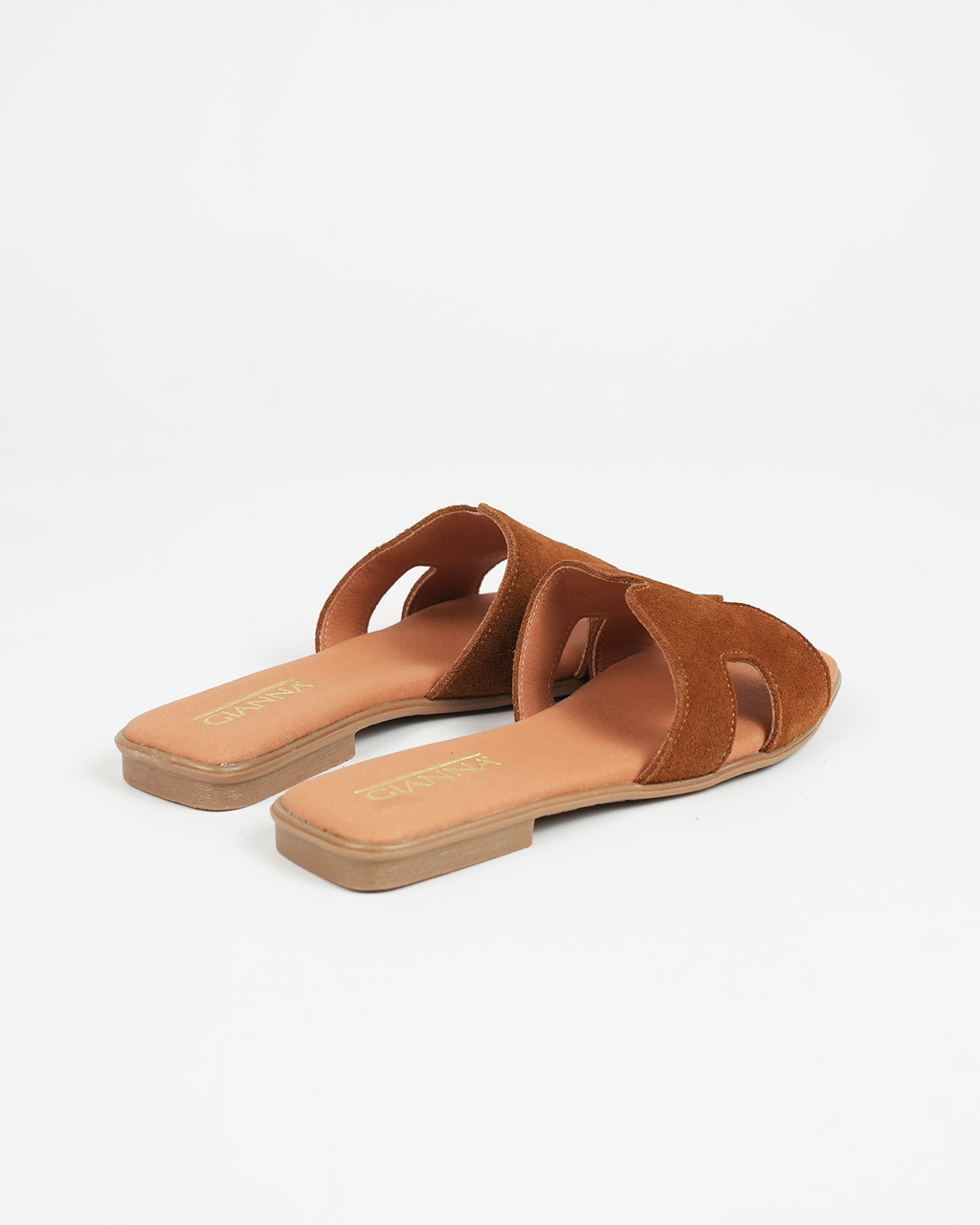 Chinelo Gianna
