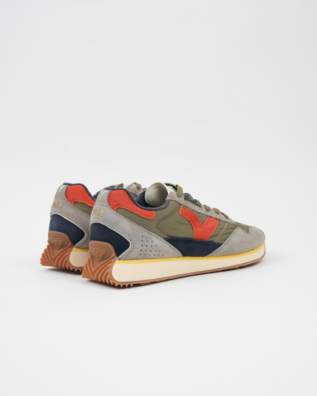 Victoria Root Washed Kaki,